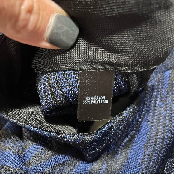 St John Party Animal Pants Blue Black Sequins Size 14 Animal Print Straight Leg - Picture 10 of 10